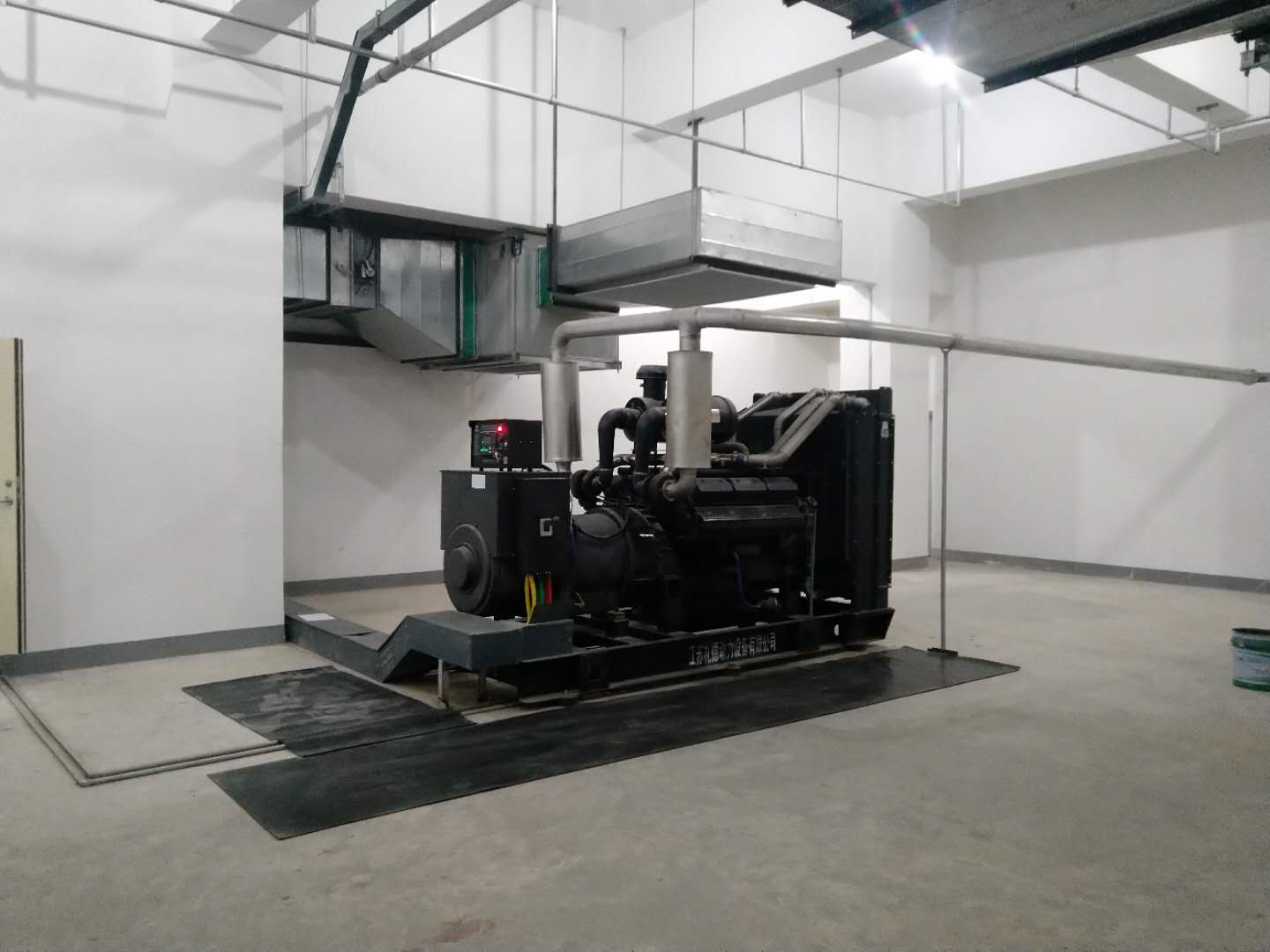 康明斯(sī)發電機價格(gé)