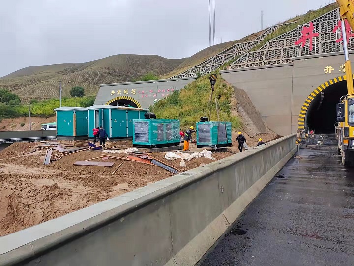 甘肅(su)高速8台發電(diàn)機交付