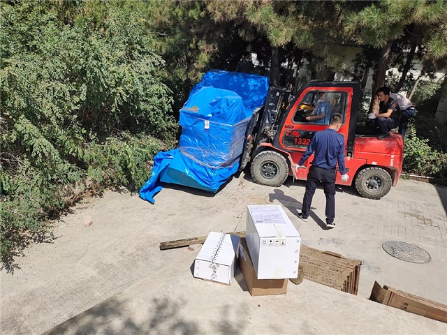 主用500kw濰(wei)柴電力原(yuán)裝機為甘(gān)肅廣播電(dian)視局六八(bā)七台提供(gòng)電力保障(zhàng)